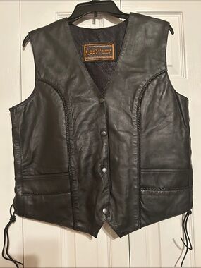 Black Leather Women’s Motorcycle Vest
